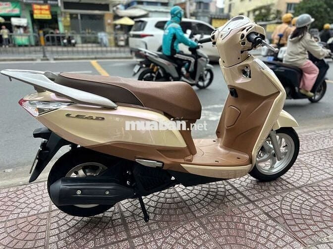 Honda Lead 125cc 2013 bs 59u1-46621