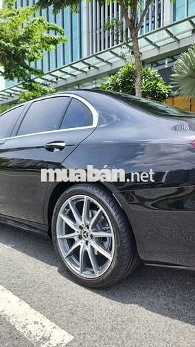 Bán Siêu cọp E300 AMG sx 2021 đi lướt 3V rất hiếm
