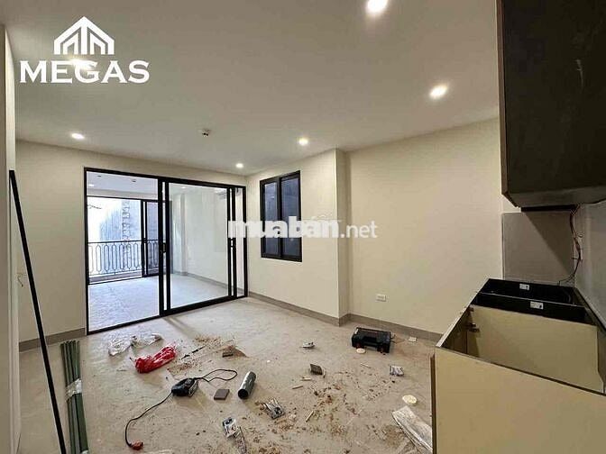 NGAY LẠC LONG QUÂN VIEW HỒ TÂY - 1N1K - BAN CÔNG VIEW THOÁNG