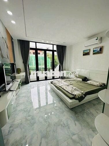 Nhà hẻm 8m dt75m2 đúc mới 100% 5 tầng ST 6pn Hương Lộ 2, Q. Bình Tân