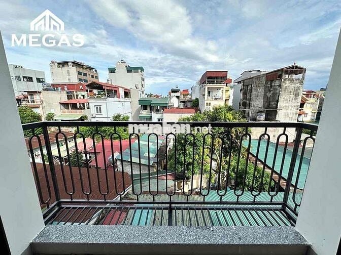 NGAY LẠC LONG QUÂN VIEW HỒ TÂY - 1N1K - BAN CÔNG VIEW THOÁNG
