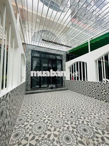 Nhà hẻm 8m dt75m2 đúc mới 100% 5 tầng ST 6pn Hương Lộ 2, Q. Bình Tân
