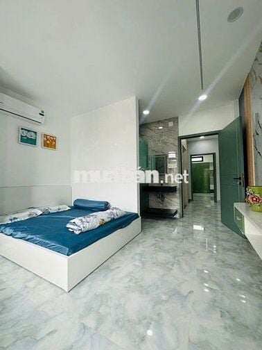 Nhà hẻm 8m dt75m2 đúc mới 100% 5 tầng ST 6pn Hương Lộ 2, Q. Bình Tân