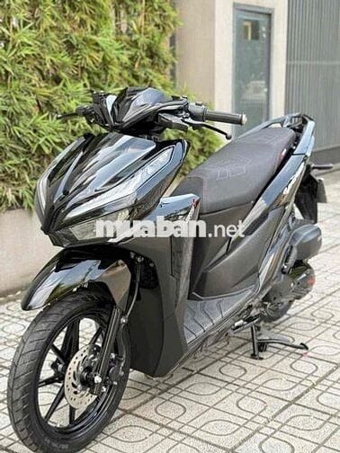 VARIO 150 smakey ( nậu xớ tt 18trieu nhận xe)