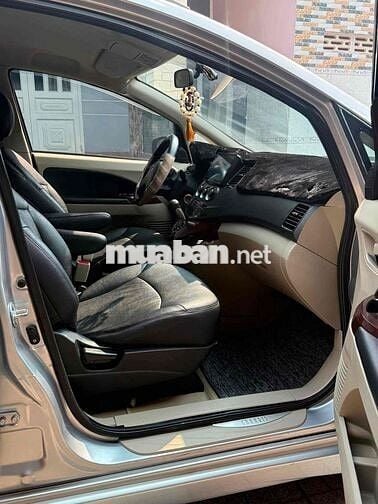 Mitsubishi Grandis 2008 Bạc,mẫu mới chạy bao sướng