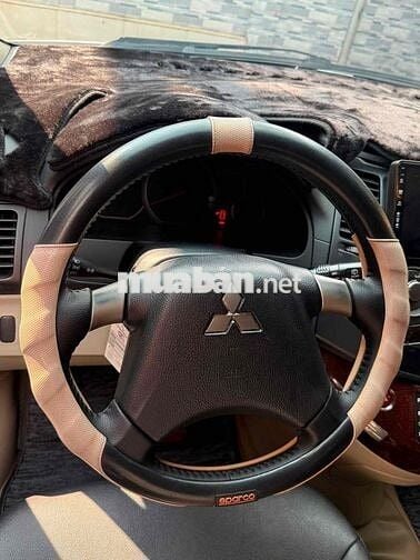 Mitsubishi Grandis 2008 Bạc,mẫu mới chạy bao sướng