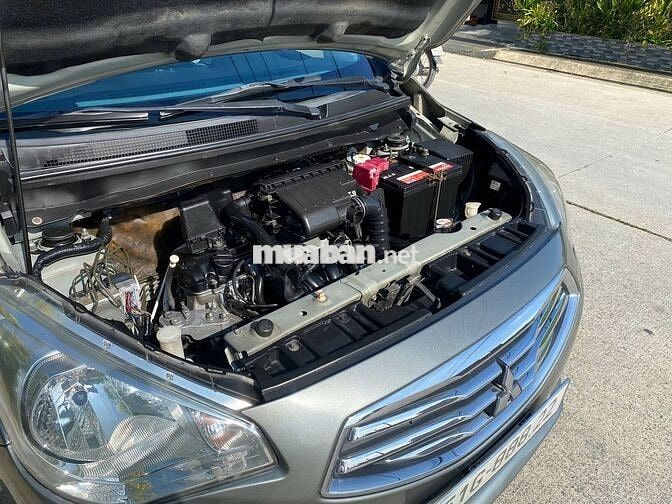 Mitsubishi Attrage 2018 Số sàn Xám