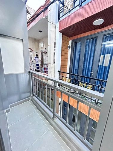 2 tầng - An Bình P5 Q5 Căn góc 3 mặt hẻm, nhà đẹp ở liền, sát mặt tiền