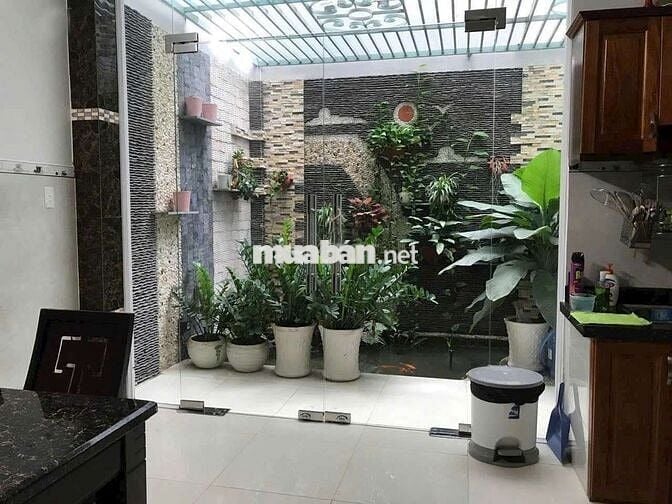 Cho thuê nhà nguyên căn đường Hoàng Quốc Việt - Phường Phú Thuận Q7
