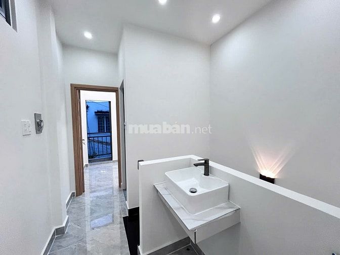 2 tầng - An Bình P5 Q5 Căn góc 3 mặt hẻm, nhà đẹp ở liền, sát mặt tiền