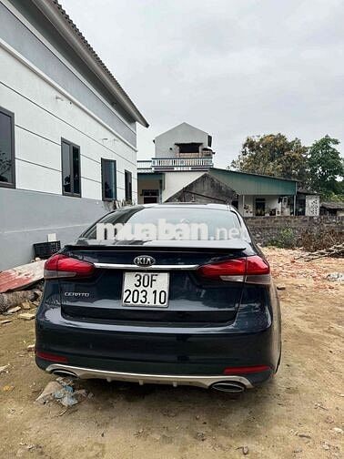 Kia Cerato 2018 Số sàn Đen
