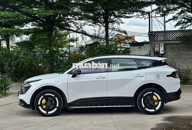 KIA SPORTAGE 2.0D SIGNATURE 2025 XE GIA ĐÌNH LƯỚT