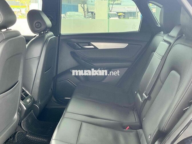 VinFast VF8 Plus 2023 Đen 53.000km