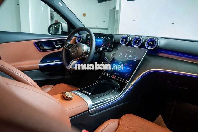 Mercedes-Benz C200 Avantgarde V1 2023 siêu lướt.