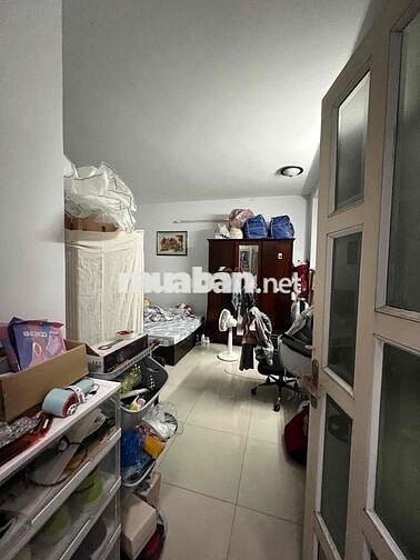 chủ dễ tính. cằn bán căn nhà xây tâm huyết,để giải quyết công việc