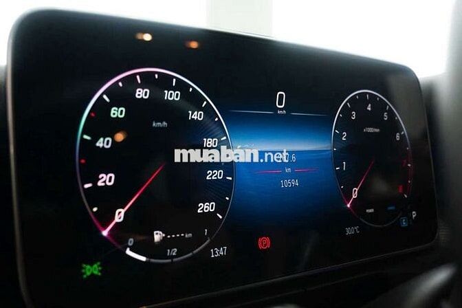 Mercedes-Benz C200 Avantgarde V1 2023 siêu lướt.