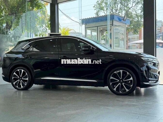 VinFast VF8 Plus 2023 Đen 53.000km