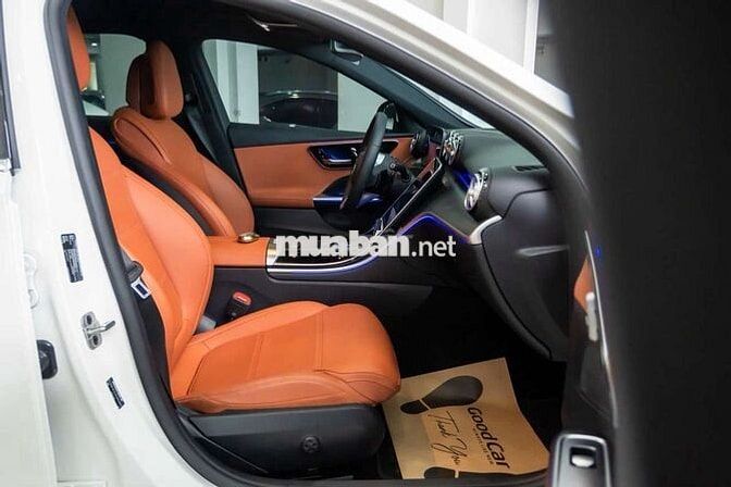 Mercedes-Benz C200 Avantgarde V1 2023 siêu lướt.