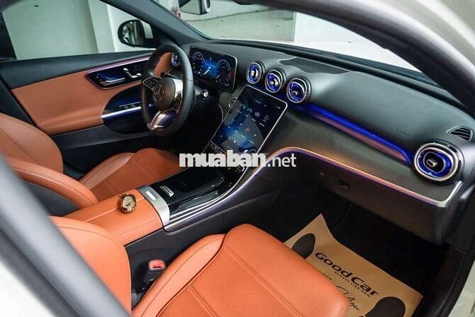 Mercedes-Benz C200 Avantgarde V1 2023 siêu lướt.