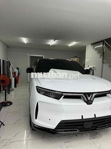 VinFast VF9 Eco 2025 Trắng 6600 km