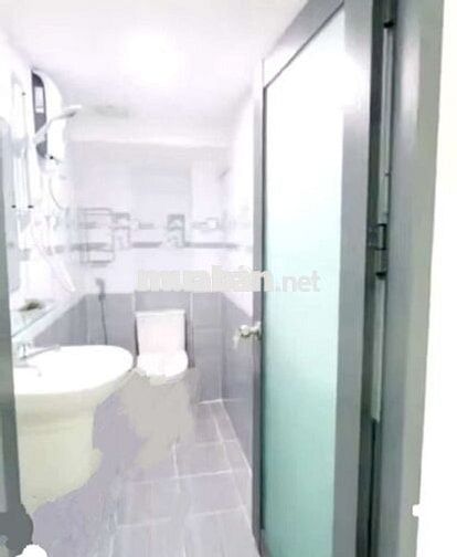Nhà cho thuê nguyên căn. Mặt tiền đường Nguyễn Văn Thương, P.25, Q. BT