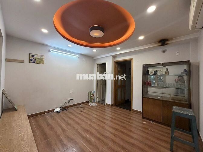 Cho thuê nhà hxt 85 đường Phạm Viết Chánh P19 Bình Thạnh .