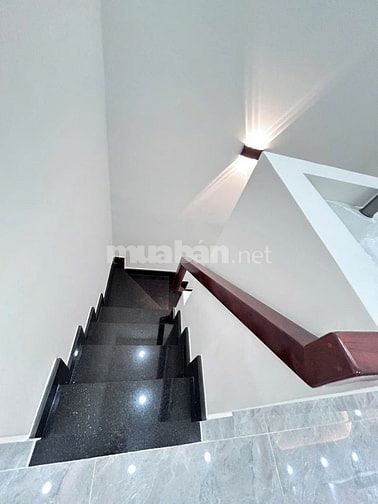 2 tầng - An Bình P5 Q5 Căn góc 3 mặt hẻm, nhà đẹp ở liền, sát mặt tiền