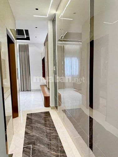 Siêu phẩm nhà ở hẻm ô tô mới xây đầy đủ nội thất Phú Nhuận.