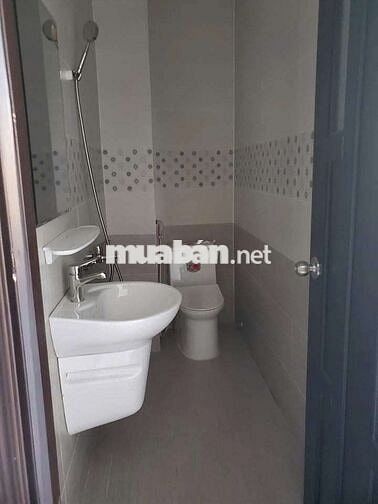 GẦN HUIT PHÒNG BAN CÔNG FULL NỘI THẤT