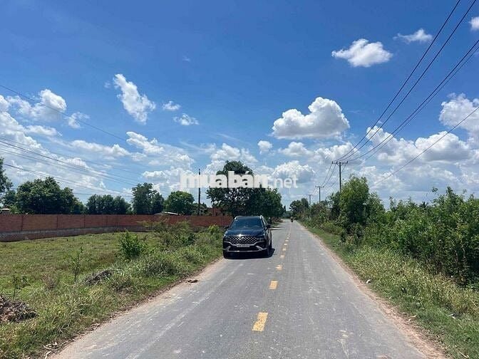Đất thổ cư 20x19 ngộp ngân hàng bán gấp
