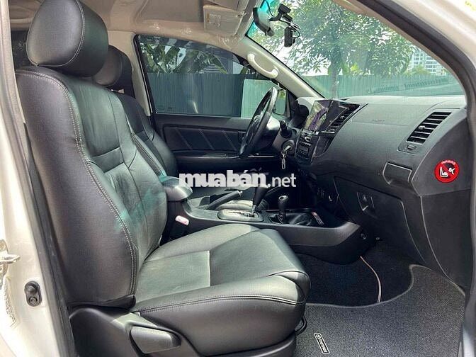 Toyota Fortuner TRD 4x4 2016 Trắng 93.000 km