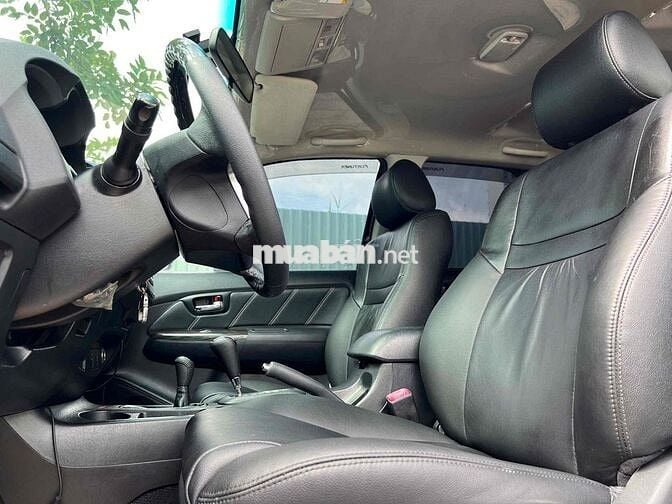 Toyota Fortuner TRD 4x4 2016 Trắng 93.000 km