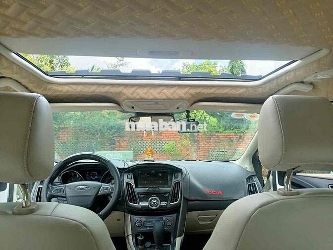 Ford Focus 2016 Titanium 1.5 Turbo Trắng