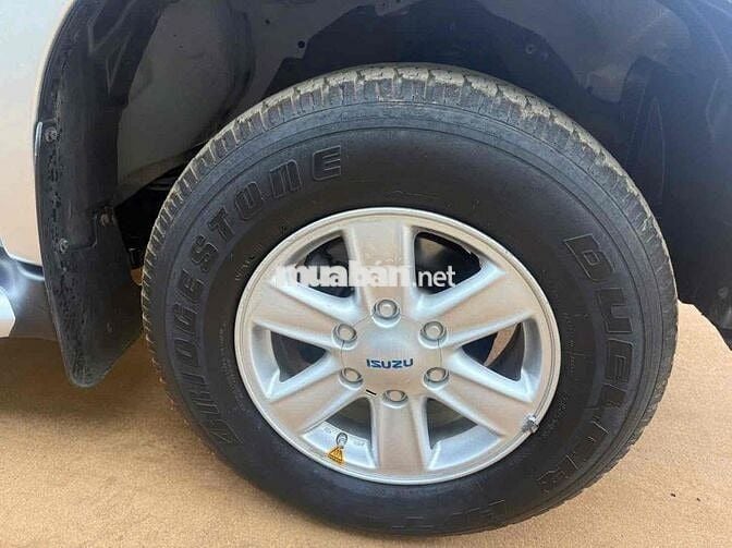 ISUZU DMAX 2016 MT 4X2 Bao chất