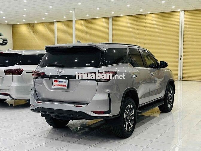 Toyota Fortuner Legender 2022 2.8L 4x4AT cao cấp