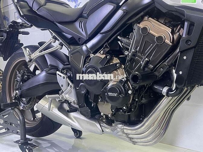 Honda CB650R 2022 Đen 8000 km
