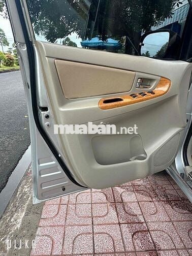 Toyota Innova G 2008 Bạc