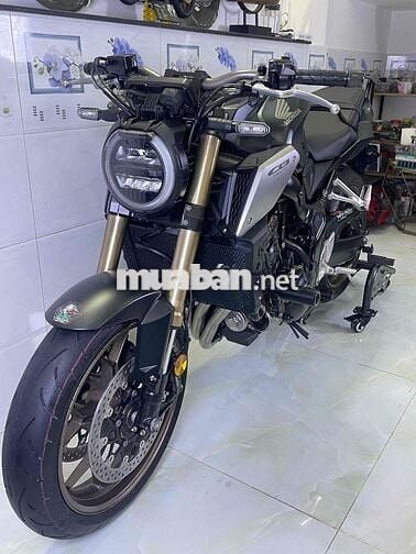 Honda CB650R 2022 Đen 8000 km