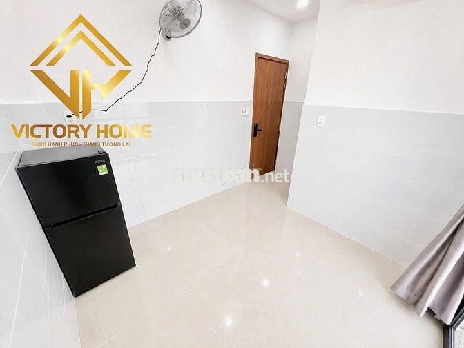 NHẬN XE ĐIỆN-Phòng mới ban công-Full nội thất-Thú cưng-kế chợ Bà Chiểu
