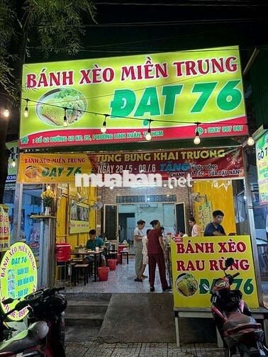 mình cần sang quán bánh xèo miền trung 