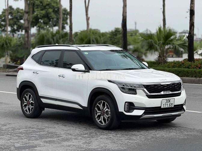 Kia Seltos 1.4 Premium 2023 Trắng 5 vạn KM