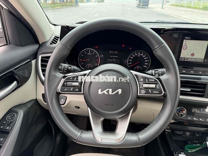 Kia Seltos 1.4 Premium 2023 Trắng 5 vạn KM