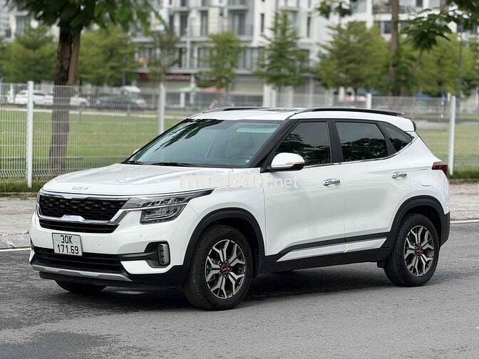 Kia Seltos 1.4 Premium 2023 Trắng 5 vạn KM