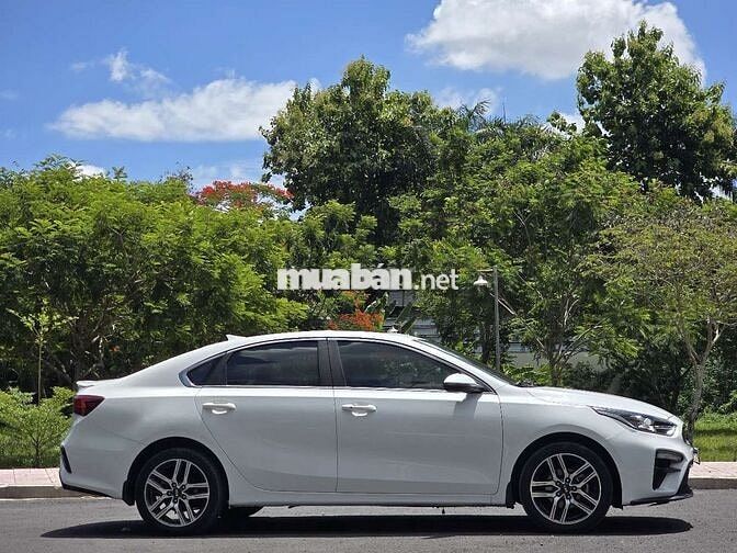 KIA CERATO 2.0L 2020 AT FULL 48000KM BẢO HÀNH1 NĂM