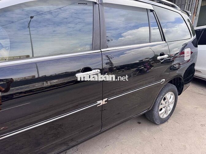 Toyota Innova 2006 Sàn Đen