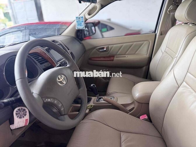 Toyota Fortuner 2009 Xăng