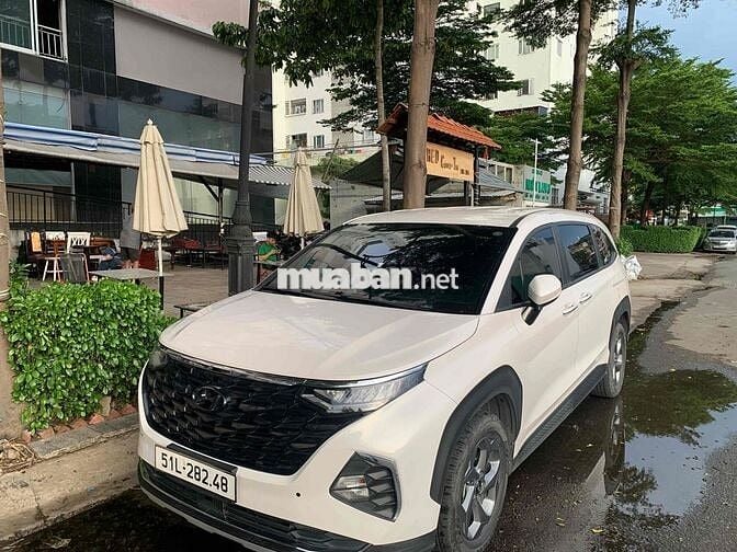 Hyundai Custin 1.5L Tiêu Chuẩn 2024 Trắng