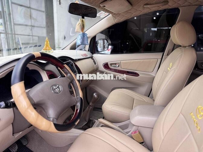 Toyota Innova 2006 Sàn Đen