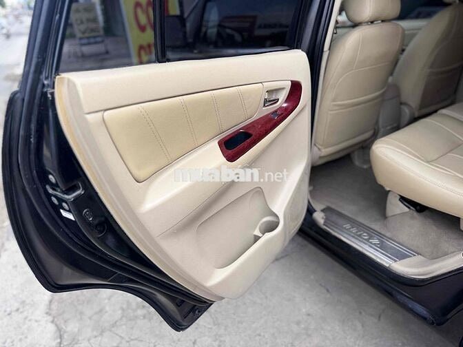 Toyota Innova 2006 Sàn Đen