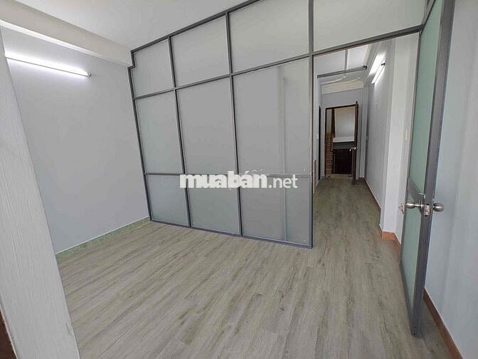 2PN SIÊU RỘNG GIÁ RẺ NHÀ MỚI XÂY BAN CÔNG SIÊU KENG GẦN ĐẠI HỌC VHU